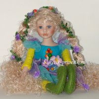 Фарфоровая кукла