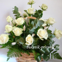 Корзина с цветами