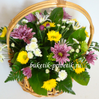 Корзинка с цветами